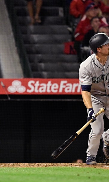 Murphy, Santana power Mariners to 6-2 win over Angels